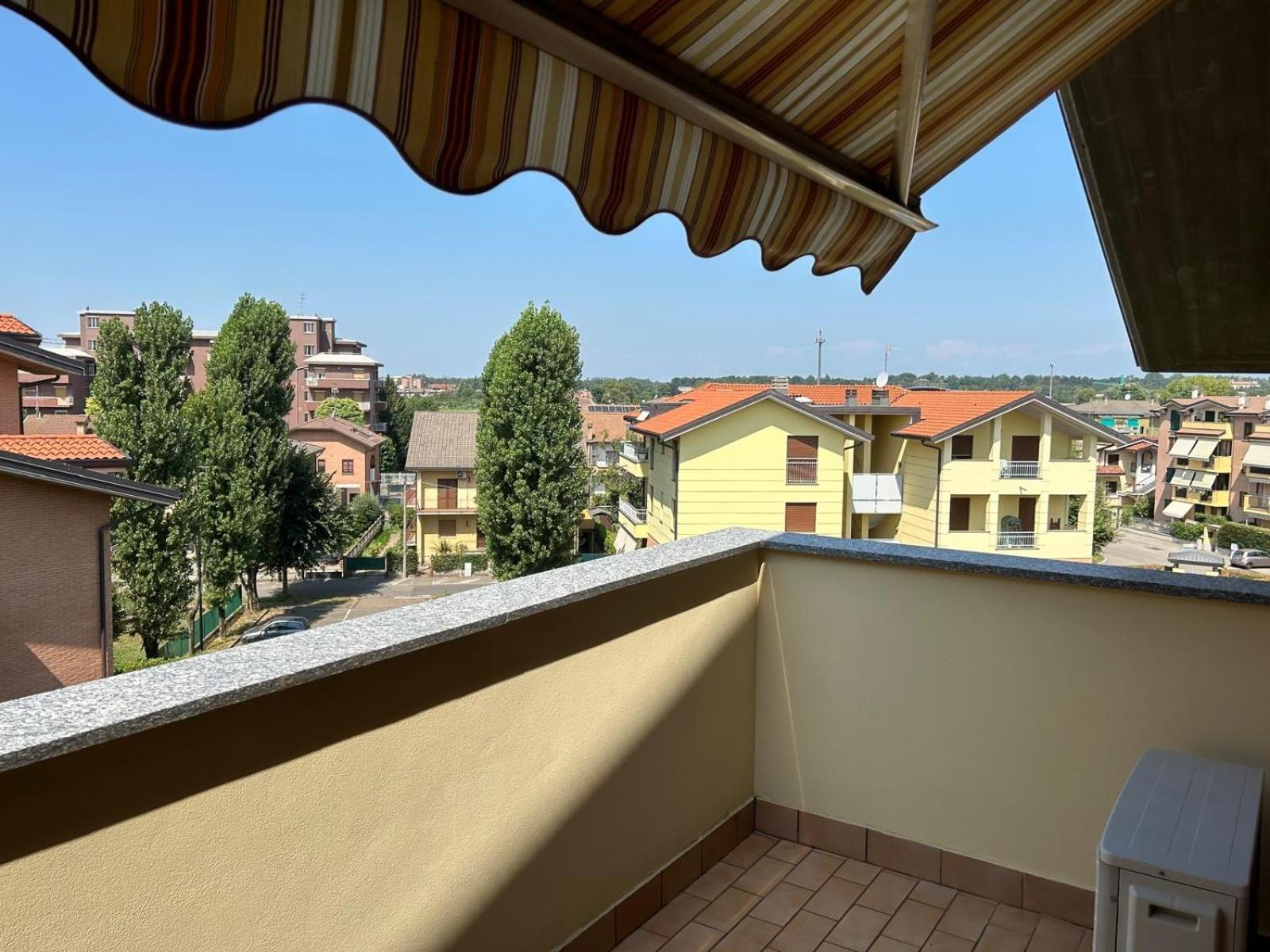 Appartamento Antony'S House Limbiate Exterior photo